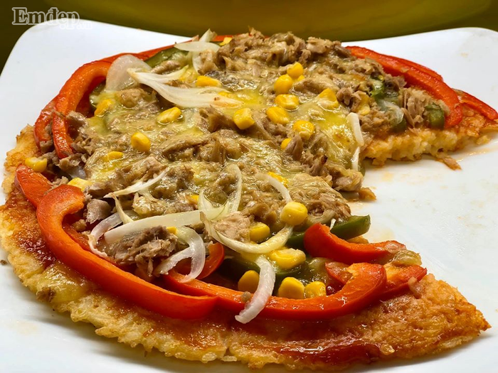 Pizza đế cơm nguội, món ăn độc lạ được hội chị em đua nhau thử nghiệm