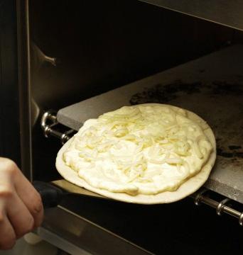 Pizza sầu riêng siêu lạ, siêu ngon