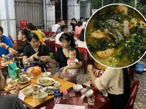 quan banh canh be be binh dan luon dong khach Quán bánh canh bề bề bình dân luôn đông khách