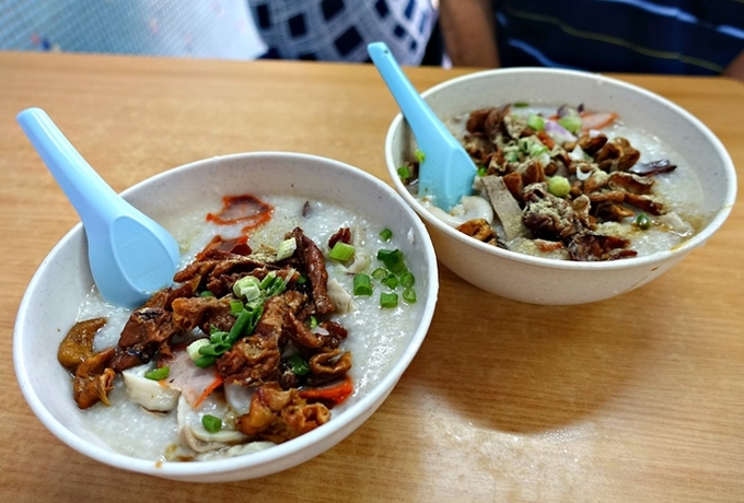 Quán cháo lòng 50 năm một hương vị ở Penang