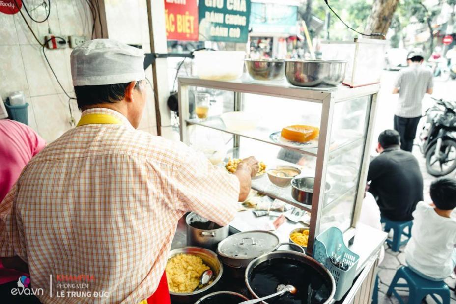 Quán chè truyền thống Ngô Thì Nhậm, hơn 30 năm dung dị, gìn giữ phong vị xưa của người HN