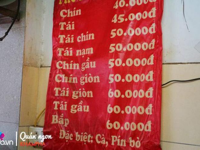 Quán phở đặc biệt gần nửa thế kỷ không tìm nổi một miếng chanh vẫn tấp nập người ăn