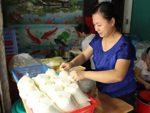 quan sua tuoi co gi ma nguoi sai gon kien nhan xep hang cho uong Quán sữa tươi có gì mà người Sài Gòn kiên nhẫn xếp hàng chờ uống?