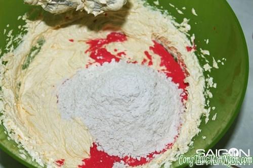 Red velvet cupcake - chiếc bánh đỏ nhung đầy quyến rũ