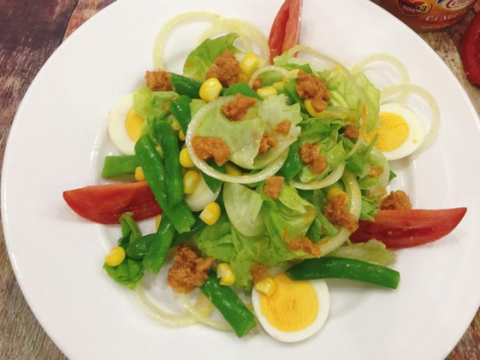 salad ca ngu mu tat vang Salad cá ngừ mù tạt vàng