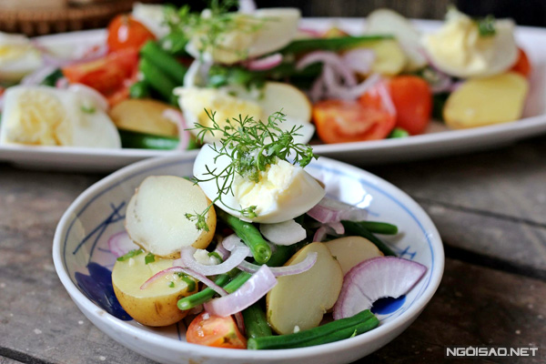 Salad khoai tây cho tiệc Noel