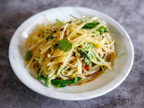 salad khoai tay kieu trung quoc Salad khoai tây kiểu Trung Quốc