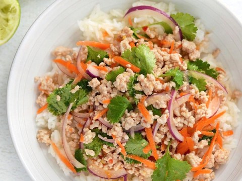 salad rau cu lam kieu nay thi khong ai co the choi tu Salad rau củ làm kiểu này thì không ai có thể chối từ