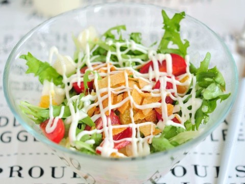 salad rau qua thanh mat cho ngay nang len Salad rau quả thanh mát cho ngày nắng lên