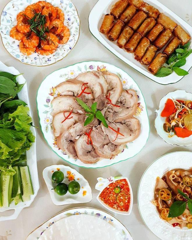 Sợ vợ cho nhịn đói, chồng chỉ dám giận 2 ngày rồi lại nhắn tin xin vợ nấu cơm ngon