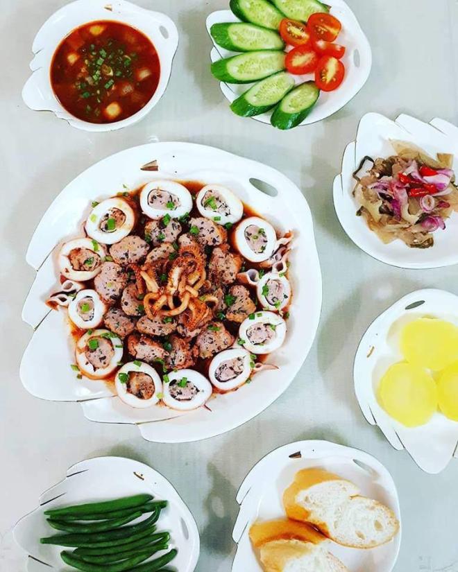 Sợ vợ cho nhịn đói, chồng chỉ dám giận 2 ngày rồi lại nhắn tin xin vợ nấu cơm ngon