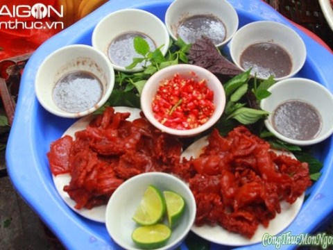 sua do mam tom mon ngon ky la cua ha noi Sứa đỏ mắm tôm, món ngon kỳ lạ của Hà Nội