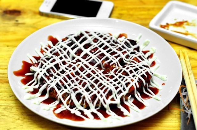 Sushi phong cách đường phố ở Nguyễn Chí Thanh