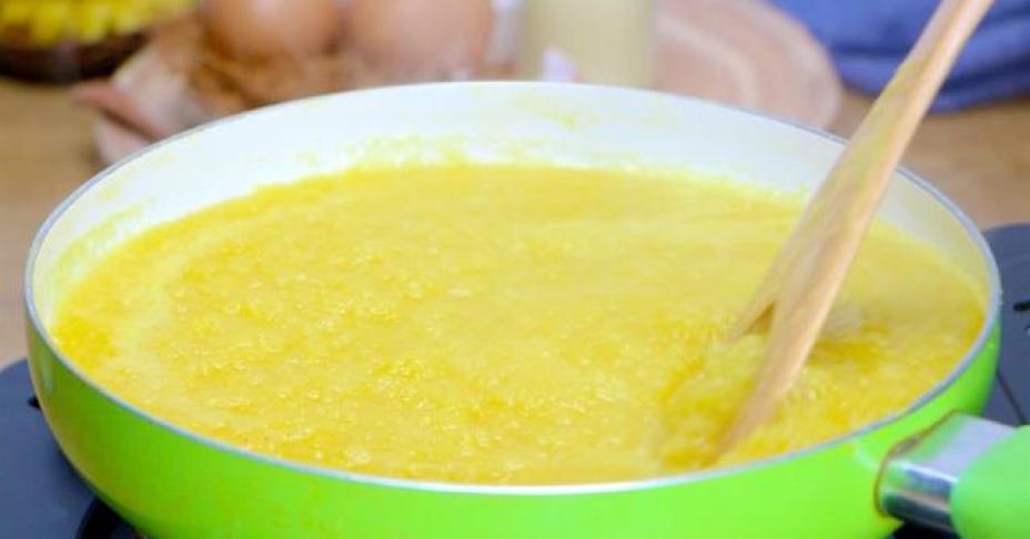Tết mà có khay bánh dứa này để nhâm nhi cùng trà thì cứ gọi là 