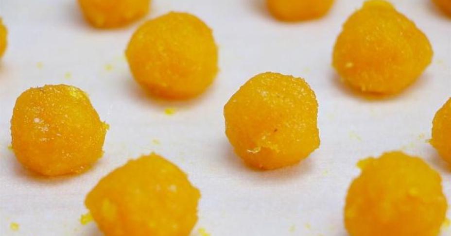 Tết mà có khay bánh dứa này để nhâm nhi cùng trà thì cứ gọi là 