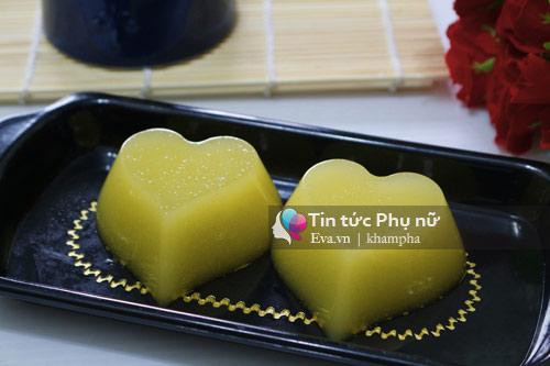 Thạch ngô trong veo, mát lịm ngày nắng
