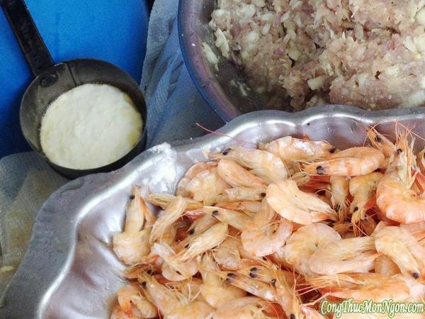 Thèm bánh cống Sóc Trăng giòn thơm mỗi chiều