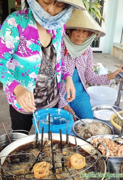Thèm bánh cống Sóc Trăng giòn thơm mỗi chiều