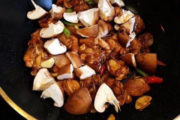 Thêm một món ngon 