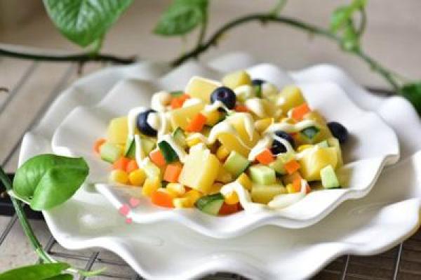 Thêm một món salad siêu ngon cho các nàng cần giữ dáng