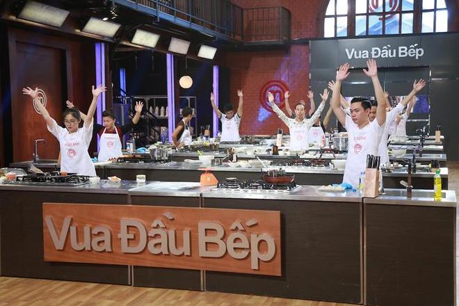 Thí sinh MasterChef làm món tráng miệng từ thịt và phô mai