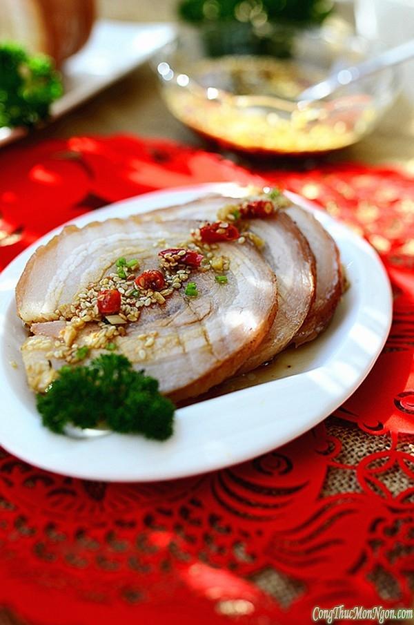 Thịt ba chỉ om ngũ vị thơm nức đậm đà