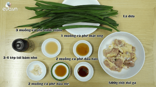 Thịt gà cuộn lá dứa chiên thơm lừng lôi cuốn vị giác