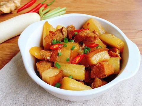 thit kho cu cai mem ngon nau bao nhieu com cung het Thịt kho củ cải mềm ngon, nấu bao nhiêu cơm cũng hết