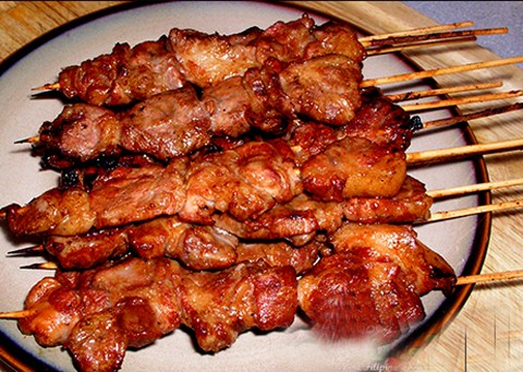 thit xien nuong bbq ngon het y Thịt xiên nướng BBQ ngon hết ý