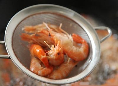Thơm lừng hấp dẫn món tôm chiên tỏi