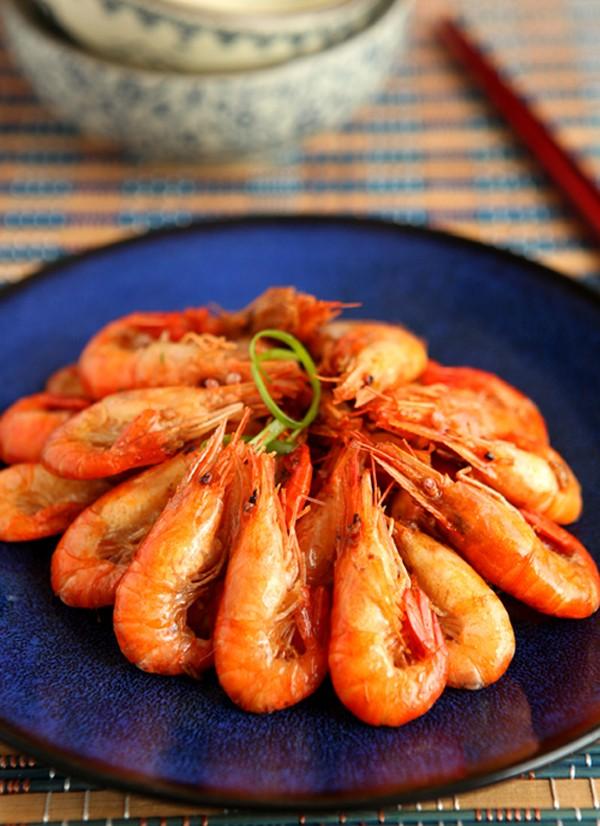 Thơm lừng hấp dẫn món tôm chiên tỏi