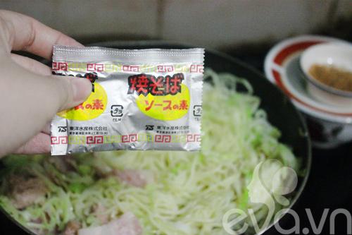 Thử làm mì xào Yakisoba kiểu Nhật