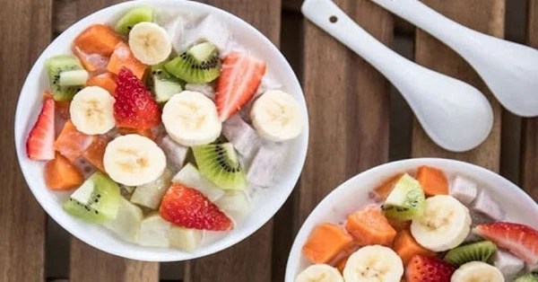 Thừa mấy củ khoai, tôi mang nấu chè Bobochacha đãi cả nhà, ai cũng tấm tắc khen ngon