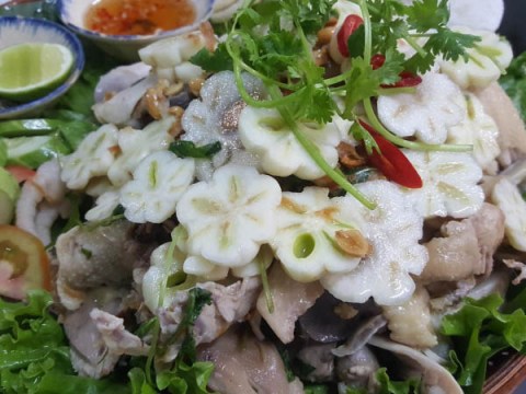 thuong thuc goi ga mang cut mon an sang chanh chi co o binh duong Thưởng thức gỏi gà măng cụt, món ăn 'sang, chảnh' chỉ có ở Bình Dương