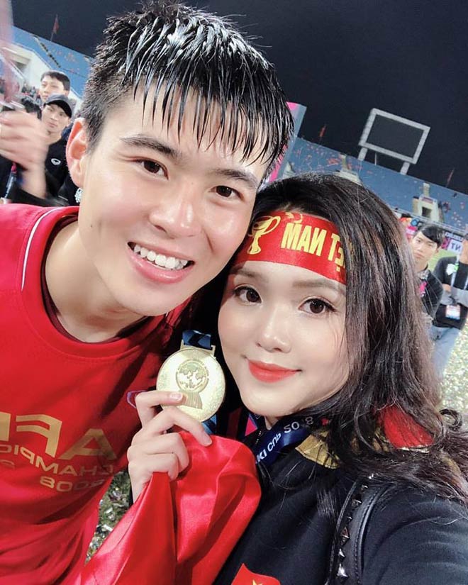 Tiết lộ món ăn khoái khẩu của chàng trung vệ điển trai Duy Mạnh
