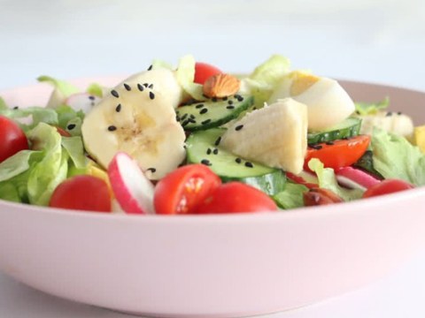 toi giam ca 3kg bung gon eo thon chi sau 10 ngay an mon salad sieu ngon nay thay bua toi Tôi giảm cả 3kg, bụng gọn, eo thon chỉ sau 10 ngày ăn món salad siêu ngon này thay bữa tối