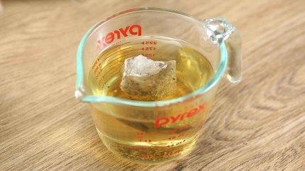 Trà ô long đào dâu kem sữa chua