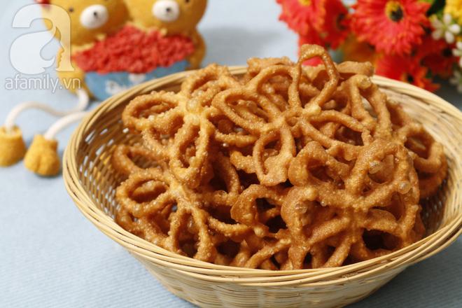 Trở về tuổi thơ với món bánh nhúng dân dã mà ngon mê