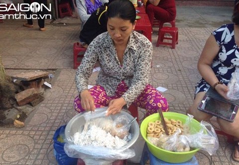 tron on banh lot ninh hoa Tròn on bánh lọt Ninh Hòa