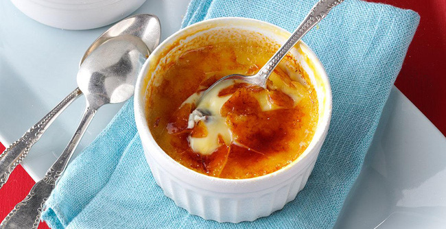 Tự làm ngay tại nhà với phiên bản kem cháy creme brulee ngon ngất ngây