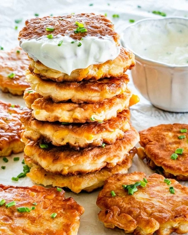 Vẫn là bánh ngô nhưng chỉ cần thêm 2 nguyên liệu này vào thì thơm ngon hơn hẳn bình thường, 'chanh sả' không khác gì đồ Âu!