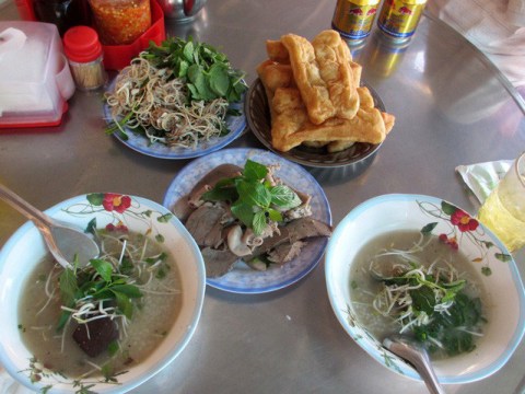 ve hau giang an chao long cai tac Về Hậu Giang ăn cháo lòng Cái Tắc