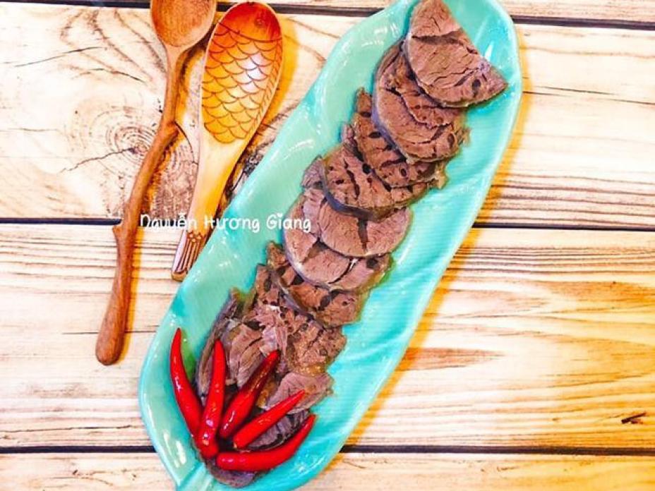 Vợ đảm làm món bắp bò ngâm mắm ngon "quên sầu" đảm bảo chồng chỉ ở nhà ngày Tết