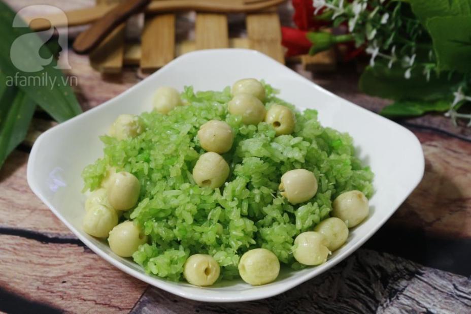 Xôi lá dứa hạt sen thơm bùi