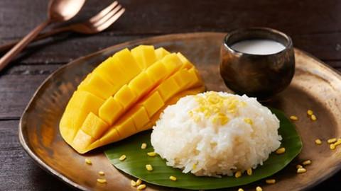 Xôi xoài và những món tráng miệng ngon nhất thế giới