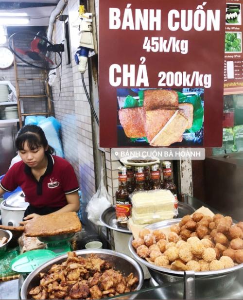 Yến Trang - Yến Nhi 'ăn không kịp thở' ở Hà Nội