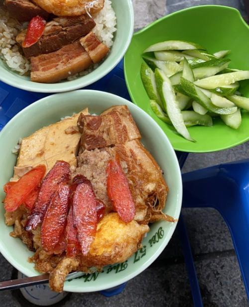 Yến Trang - Yến Nhi 'ăn không kịp thở' ở Hà Nội