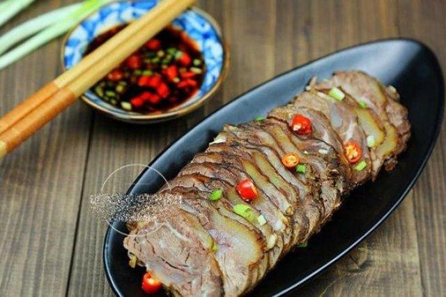 Bắp bò om tương lạ miệng cho cả nhà đổi món, ai cũng xuýt xoa khen ngon