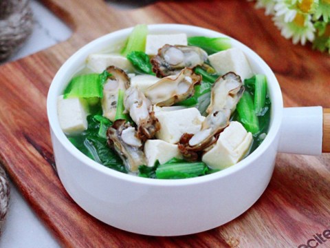 canh rau cai quen thuoc la the ma nau kieu nay thi lai thanh moi toanh la mieng Canh rau cải quen thuộc là thế mà nấu kiểu này thì lại thành mới toanh lạ miệng!