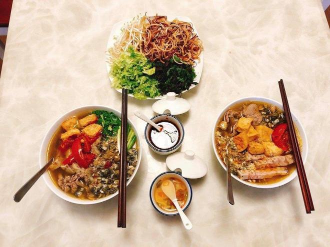 Chăm con nhỏ lại có bầu, 9X vẫn nấu 3 bữa/ngày khiến chồng xót nói 